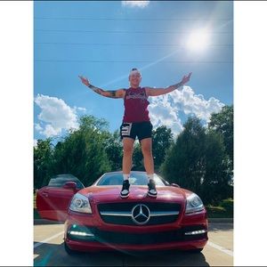 Meet your Posher, Iya